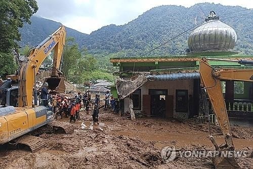 경기 가평 산사태와 급류로 20명 사망 실종, 비극의 희생자들