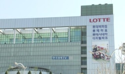 [단독] 청량리 롯데서 추락사고…개방형 구조 문제였나