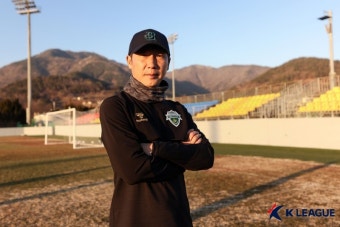 [GOAL LIVE] ‘감독 데뷔’ 김상식 감독, “와이프가 기죽지 말라고 정장 사줬다”