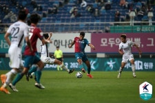 [GOAL 현장리뷰] 파투 ‘결승골’… 대전 3연승으로 리그 선두, 경남은 최하위