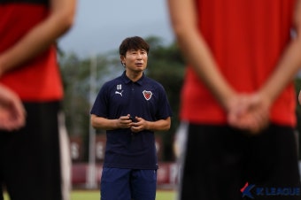 7년 만의 ‘16강 진출’ 포항 김기동 “영일만 형제 전북, 고맙다”