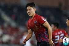[GOAL 현장리뷰] ‘공격 앞으로’ 김천 화끈한 골잔치로 8G 무패+선두 탈환