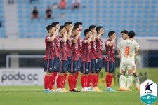 [GOAL 현장리뷰] ‘이영재 결승골’ 김천, 제주에 4-0 승리...10경기 만의 승리