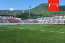 ‘새 구장’으로 탈바꿈한 창원축구센터…“패스 많은 우리 스타일에 딱이다”