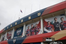 ‘늦은 만큼 완벽하다’ 김천상무, 홈 경기장 새단장 완료
