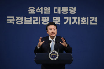대통령까지 주목한 홍명보 감독 선임 논란…거듭되는 의혹 속 오늘 문체부 감사 중간발표