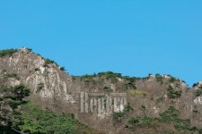 [TRAVEL FEATURE]김해② 마음이 머무는 곳, 신어산과 은하사
