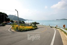 [TRAVEL FEATURE]고흥① 길 옆 바다 풍경, 여름 추억을 만든다