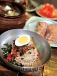 막국수, 고소하고 향긋한 메밀을 머금다