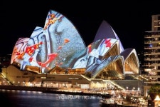 비비드 시드니, 밤을 수놓는 빛과 소리의 향연