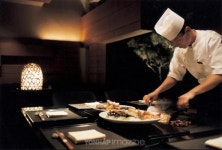 맛과 향이 살아나는 철판구이 특선