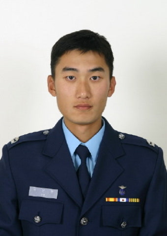 공군 에이스, 3대 감독에 유성렬 중위 임명