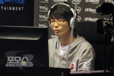 [스타2팀인비]프라임 안홍욱, 치열한 승부 끝에 박준용 격파(2세트)