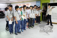 이수중학교 학생들, KT 롤스터 방문해 프로게이머 직업체험