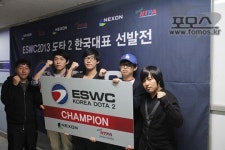 [도타2ESWC]무한 패밀리, 외국 팀과 맞붙을 수 있어 기대돼