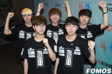 [포토] 콩두 몬스터 이제 우리는 롤챔스로 간다!