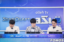 [포토] ASL 결승 방송 준비 중인 박상현-이승원-임성춘 중계진