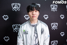 루키 송의진, LPL 올해의 선수 수상…3관왕 영예 