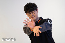 [포토] 무진 김무진, 내 장풍을 받아랏!