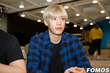 [이한빛의 티타임] 폭풍 뚫고 새 도전 시작한 VSG 왕자영요 사인-메리데이