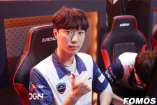 [포토] OGN 포스 인디고 설도훈 종합 1위-페이즈 우승 놓치지 않을 거예요