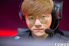 [포토] 테디 박진성 비오는 날에는 이즈리얼