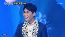 [피플IS] 미스터트롯 선 영탁, 음원 차트는 진..찐이야로 차트 꽃길