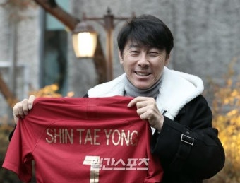 신태용 인니 축구대표팀 감독, 코로나19로 일시 귀국