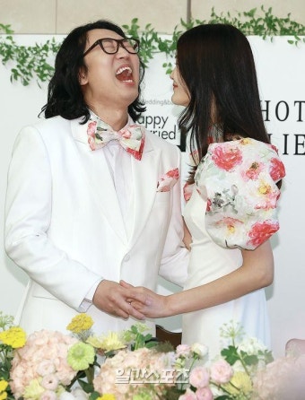 [포토] 김경진전수민 '좋은 걸 어떡해'