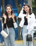 [포토] 에이프릴-예나,나은, 블랙 앤 화이트