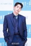 [포토] 남주혁 가을을 알리는 남색 수트핏