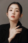 논란에도 불구하고... 레드벨벳 아이린, 섹시 당당한 화보 공개..2021년 SM 굿즈