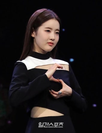[포토] 스테이씨 시은 '박남정 딸입니다'