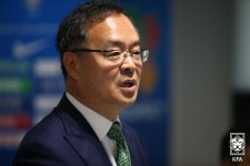 이용수 부회장의 복귀…'긍정과 부정의 공존'