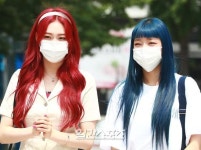 [포토] 위클리-조아,박소은 개성만점 헤어스타일