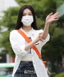 [포토] 조이 팔 걷어붙이며 하트 준비