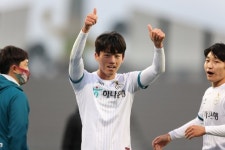 대전 이현식 팬에게 크리스마스 선물로 1부 승격 안길 것