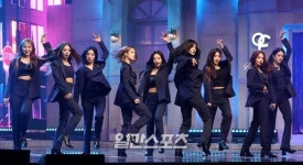 [포토]프로미스나인, '돋보이는 무대'