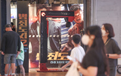 천만영화 ‘범죄도시2’ 침체된 극장가 구했다