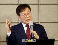 [K-게임 포럼] 이재홍 교수 "각성한 게이머·게임사, 적극 소통 나서야"