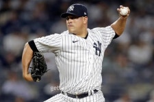 바모스 이글스! 양키스 출신 바누엘로스, 日 라쿠텐행