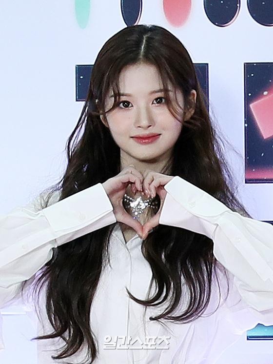 엔믹스(NMIXX) 멤버 설윤, 서울 행사 참석 후 활약 소개 및 8월 컴백 예정