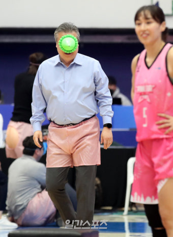 [포토]임근배 감독, 나는 누구? 여긴 어디?