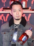 [포토] 더콰이엇 '섹시미 흐르는 눈빛'