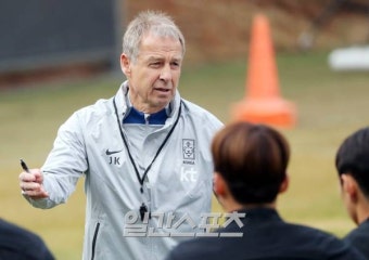 [포토]선수단과 미팅하는 클린스만 감독
