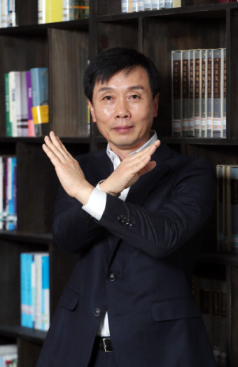 [하지마!약] ②'수리남 검사' 김희준 변호사 