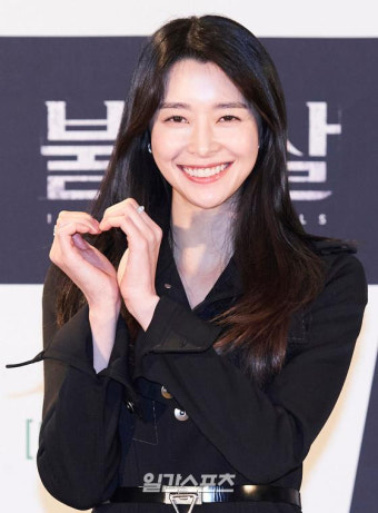 권나라, 주원과 만날까 “‘야한 사진관’ 출연 검토 중” [공식]
