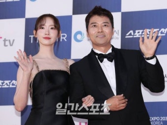 [포토] 임윤아-전현무, 미녀와 야수