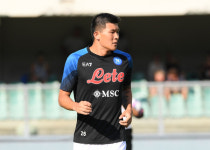 [이정우의 스포츠 랩소디] 발망이 만든 첼시 유니폼이라고?