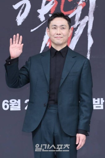 오정세 ‘폭싹 속았수다’ 출연 확정... ‘굿보이’는 검토 중 [공식]
